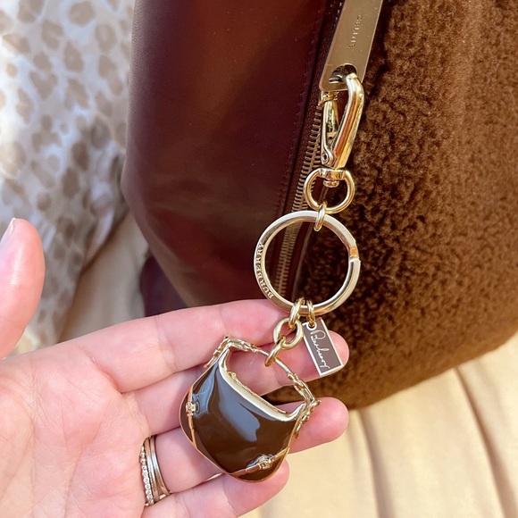 GiFTED ✖️ - Picture 2 of 8